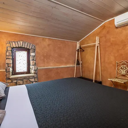Villa Luxury With A Swimming Pool Kozljak, Istria - Sredisnja Istra - 3399