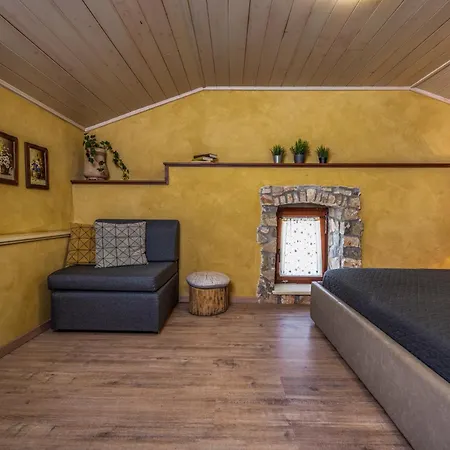 Luxury With A Swimming Pool Kozljak, Istria - Sredisnja Istra - 3399 Villa Plomin