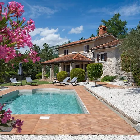 Luxury With A Swimming Pool Kozljak, Istria - Sredisnja Istra - 3399 Villa Plomin