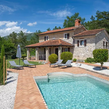 Luxury With A Swimming Pool Kozljak, Istria - Sredisnja Istra - 3399 * Plomin